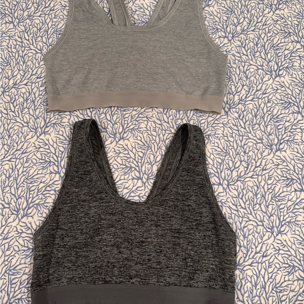 Fruit of the Loom Light Gray and Charcoal Seamless Racerback Sports Bras